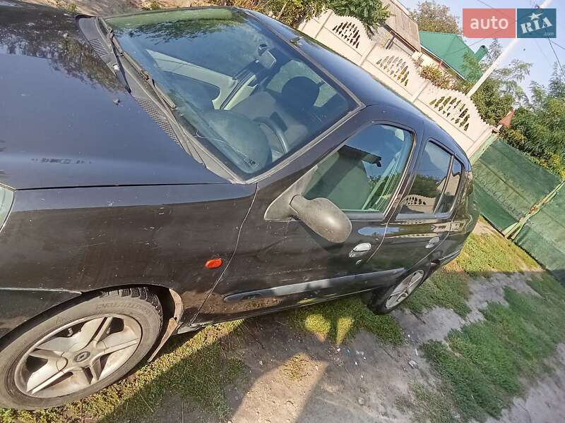 Седан Renault Clio Symbol 2004 в Черкассах фото 8 Седан Renault Clio Symbol 2004 в Черкассах