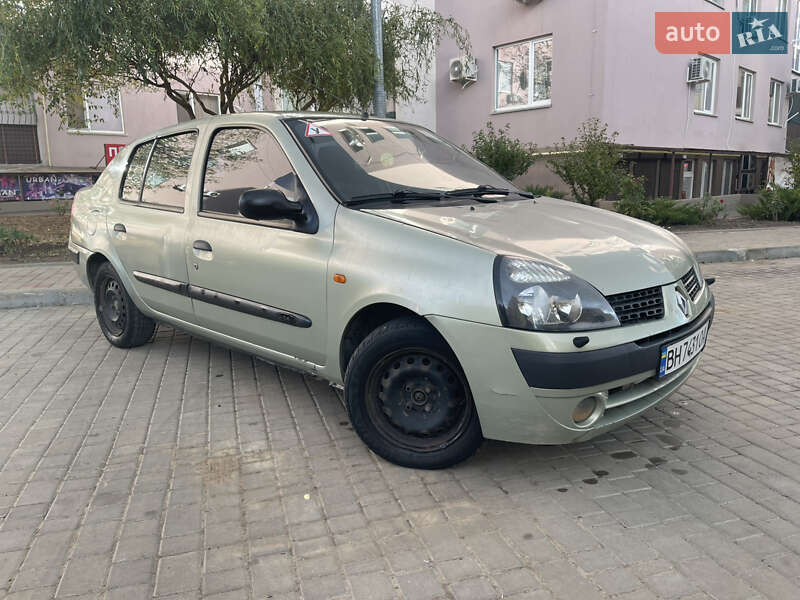 Седан Renault Clio Symbol 2003 в 
