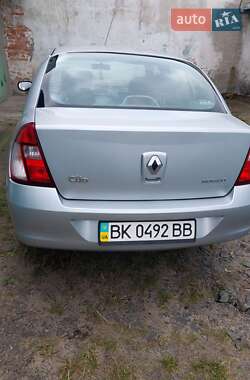 Седан Renault Clio Symbol 2007 в Вараші