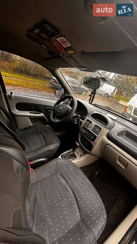 Седан Renault Clio Symbol 2003 в Хусті