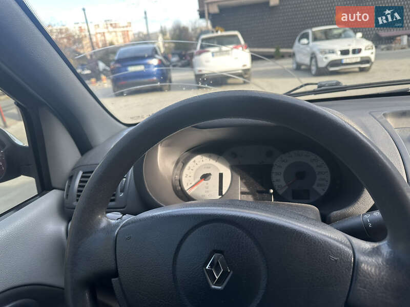 Седан Renault Clio Symbol 2006 в Черновцах фото 19 Седан Renault Clio Symbol 2006 в Черновцах