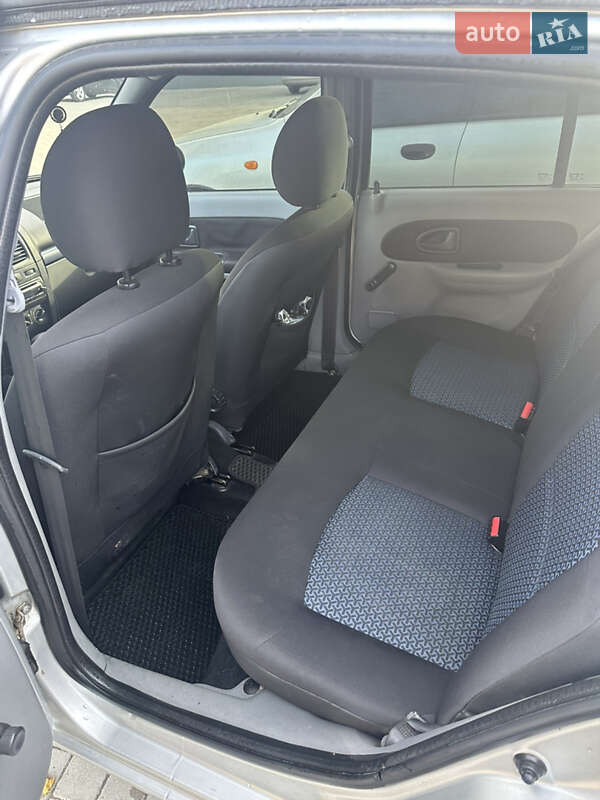 Седан Renault Clio Symbol 2006 в Черновцах фото 33 Седан Renault Clio Symbol 2006 в Черновцах