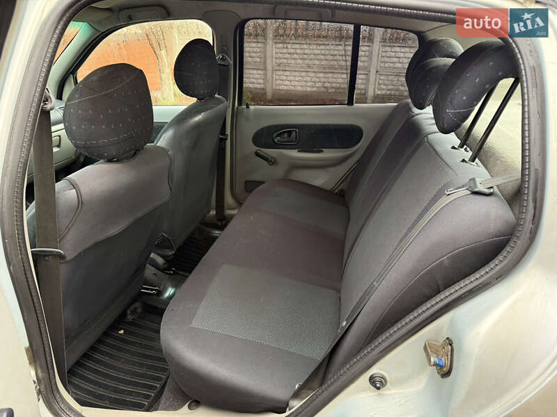 Седан Renault Clio Symbol 2003 в Ізяславі фото 8 Седан Renault Clio Symbol 2003 в Ізяславі