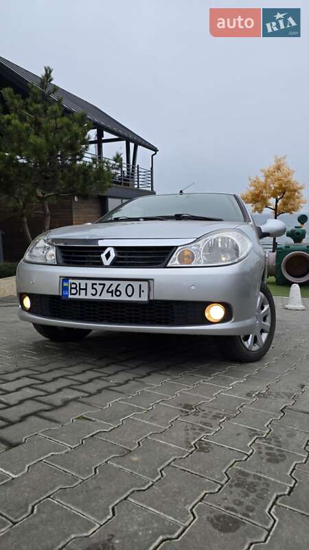 Renault Clio Symbol 2009