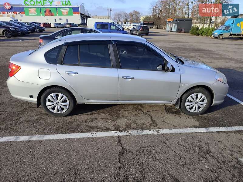 Седан Renault Clio Symbol 2008 в Ровно