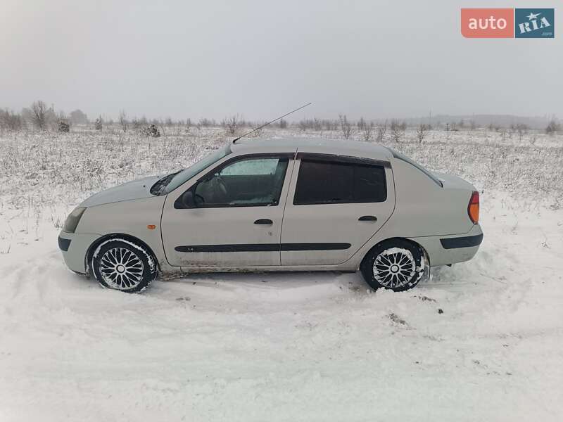 Renault Clio Symbol 2004