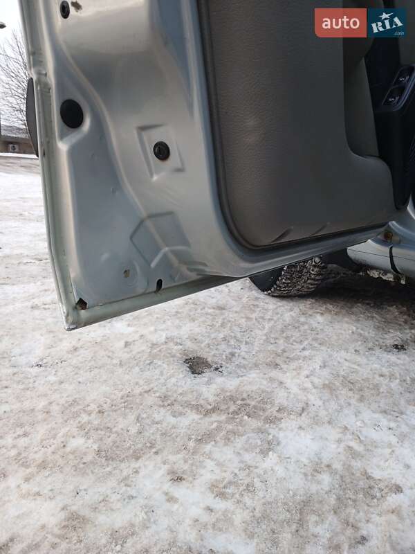 Седан Renault Clio Symbol 2003 в Хмельницком