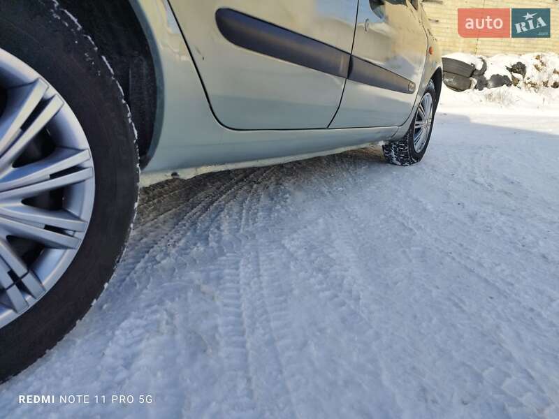 Седан Renault Clio Symbol 2006 в Києві фото 4 Седан Renault Clio Symbol 2006 в Києві