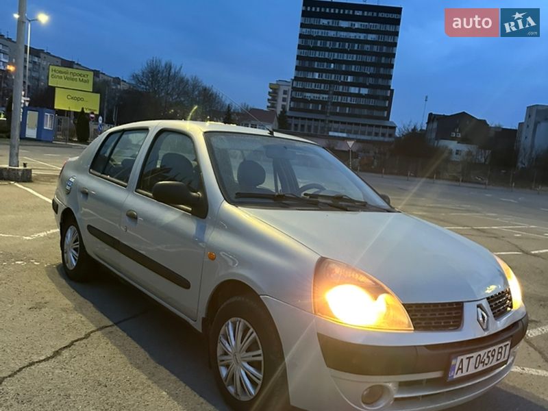 Седан Renault Clio Symbol 2004 в Івано-Франківську