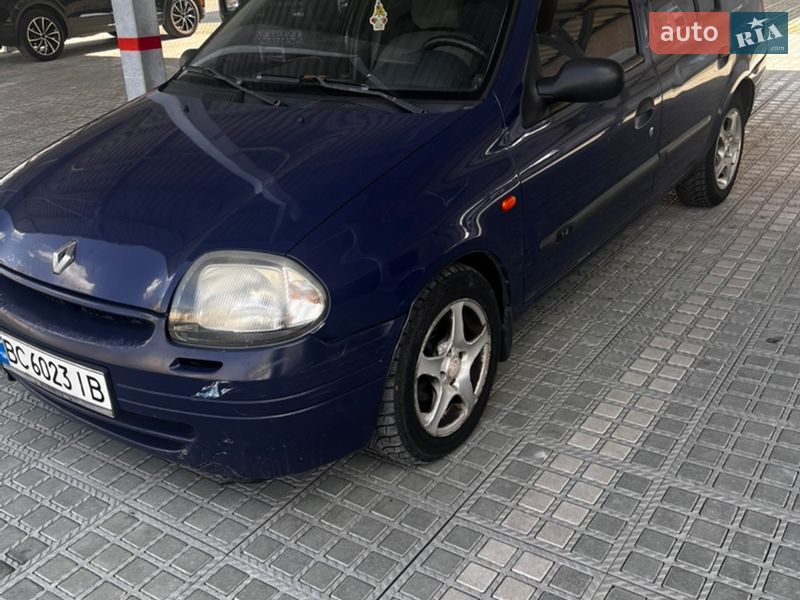 Renault Clio Symbol 2002