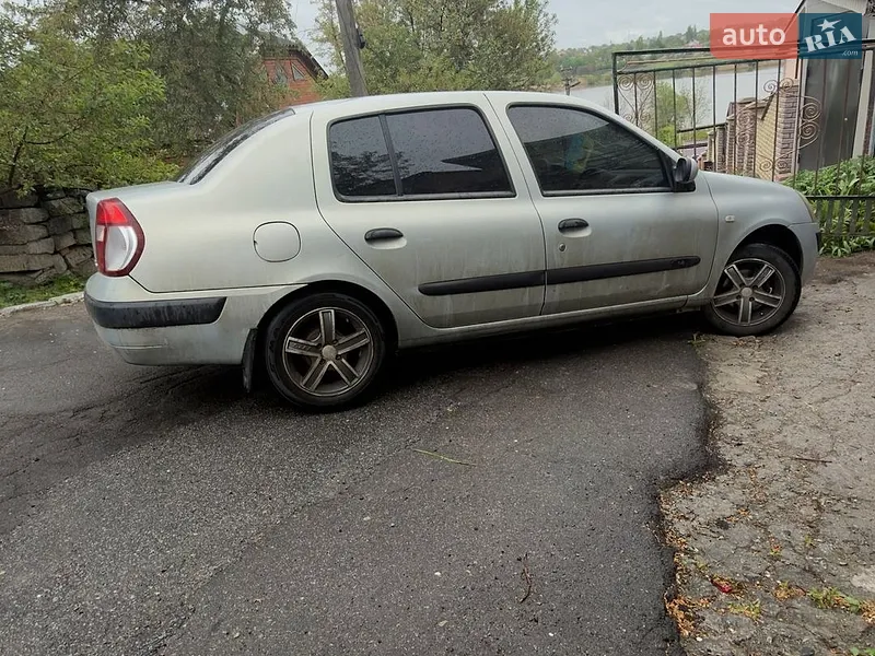 Renault Clio Symbol 2005