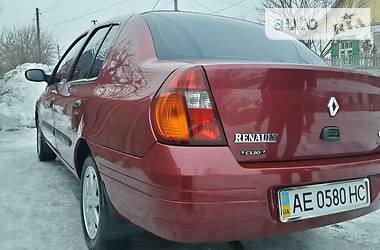 Седан Renault Clio 2001 в Днепре