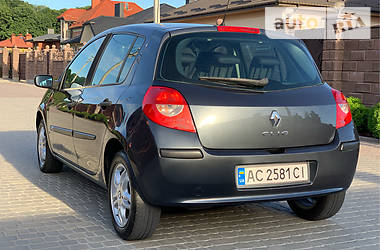 Хэтчбек Renault Clio 2008 в Ровно