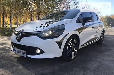 Хэтчбек Renault Clio 2015 в Запорожье