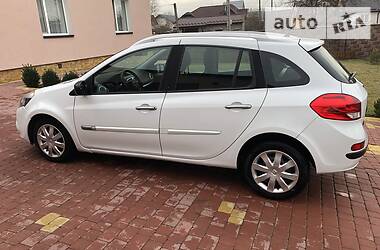 Универсал Renault Clio 2011 в Луцке