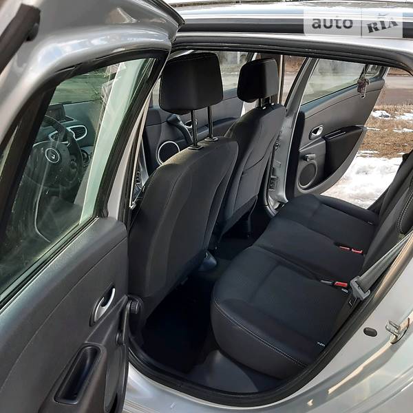 Універсал Renault Clio 2009 в Бучачі фото 33 Універсал Renault Clio 2009 в Бучачі