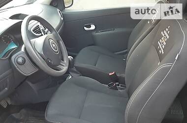 Хэтчбек Renault Clio 2012 в Ивано-Франковске