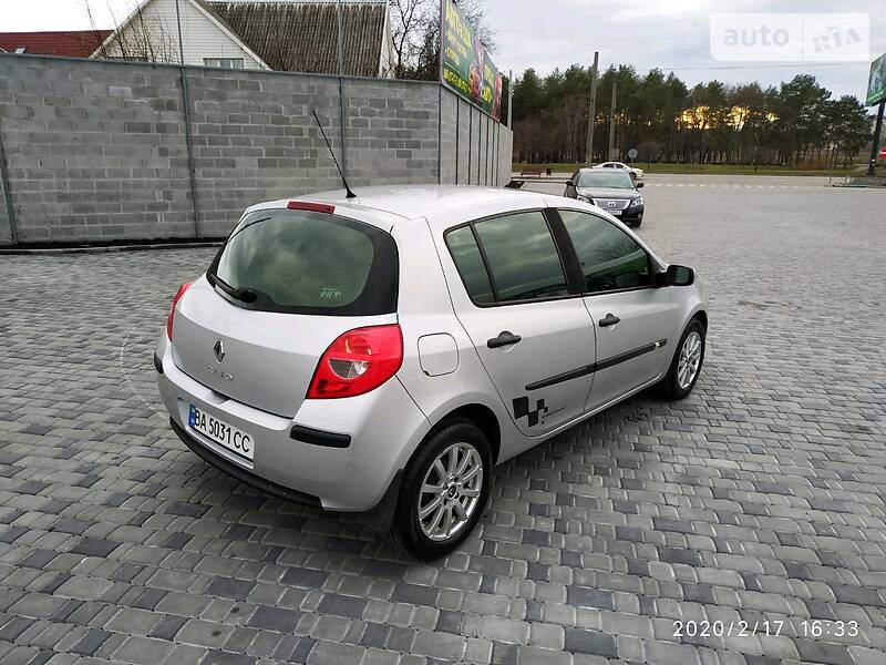 Хетчбек Renault Clio 2007 в Кропивницькому