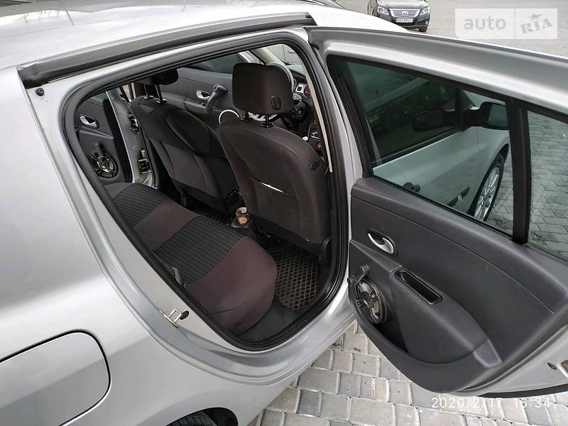 Хетчбек Renault Clio 2007 в Кропивницькому