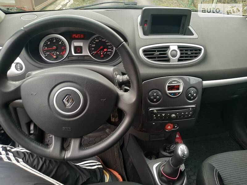 Хетчбек Renault Clio 2012 в Вінниці