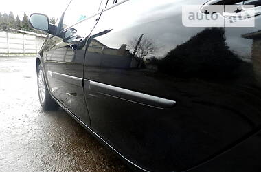 Хетчбек Renault Clio 2012 в 