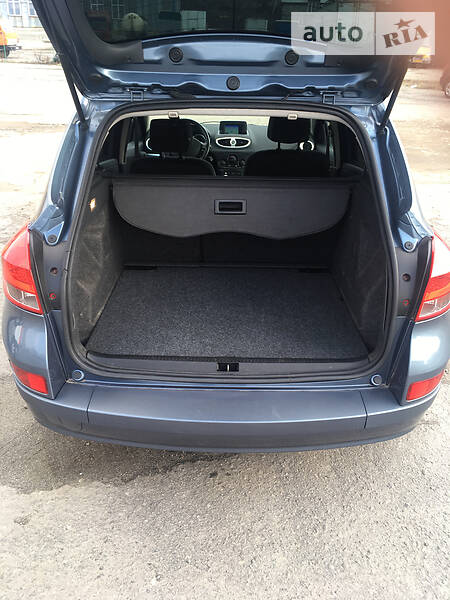 Універсал Renault Clio 2009 в Красилові