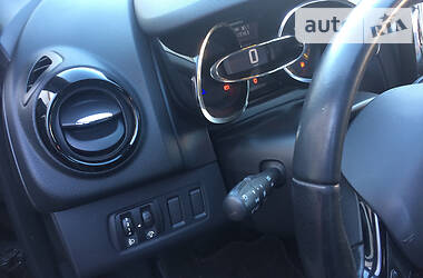 Хетчбек Renault Clio 2014 в 