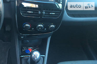 Хетчбек Renault Clio 2014 в 