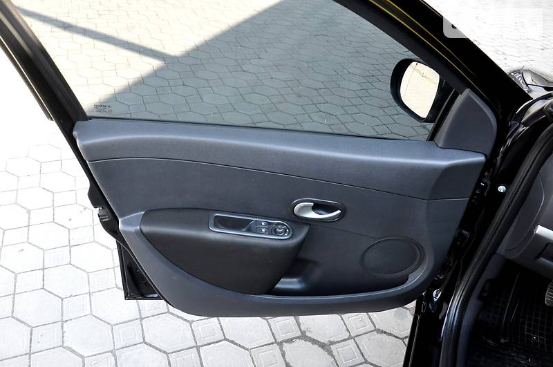 Універсал Renault Clio 2012 в Львові