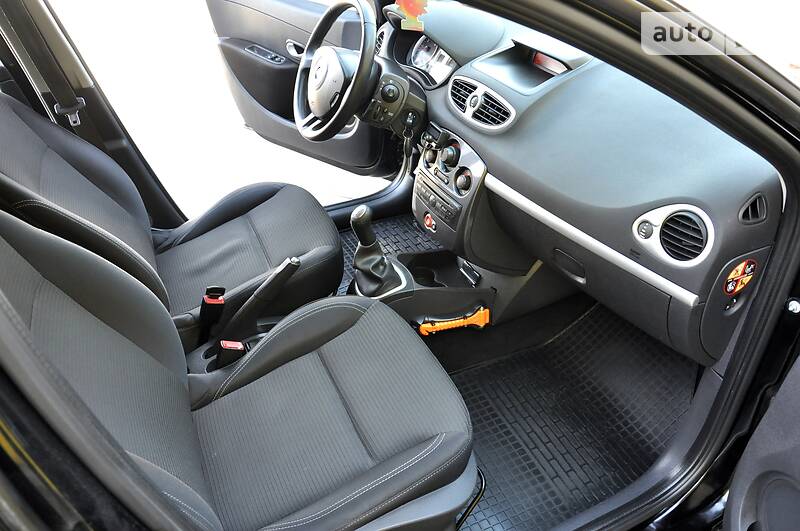 Універсал Renault Clio 2012 в Львові