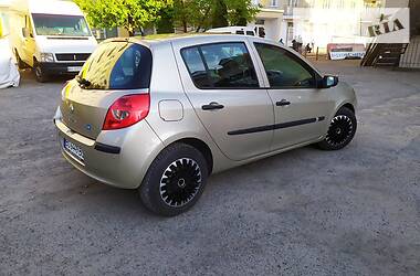 Хэтчбек Renault Clio 2007 в Тернополе