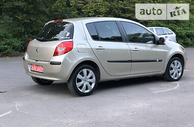 Хетчбек Renault Clio 2007 в Луцьку