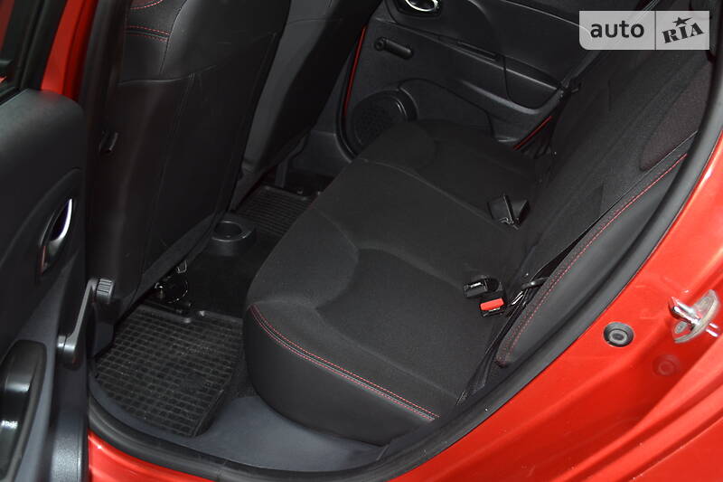 Хетчбек Renault Clio 2017 в Рівному фото 43 Хетчбек Renault Clio 2017 в Рівному