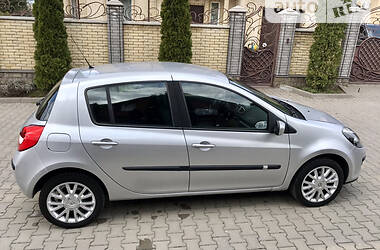 Хэтчбек Renault Clio 2007 в Хмельницком