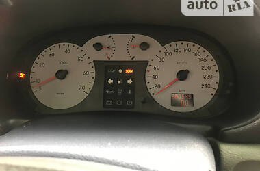 Седан Renault Clio 2003 в 