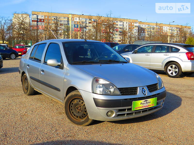 Седан Renault Clio 2005 в Кропивницькому