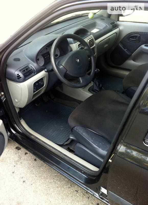Седан Renault Clio 2003 в Києві фото 4 Седан Renault Clio 2003 в Києві