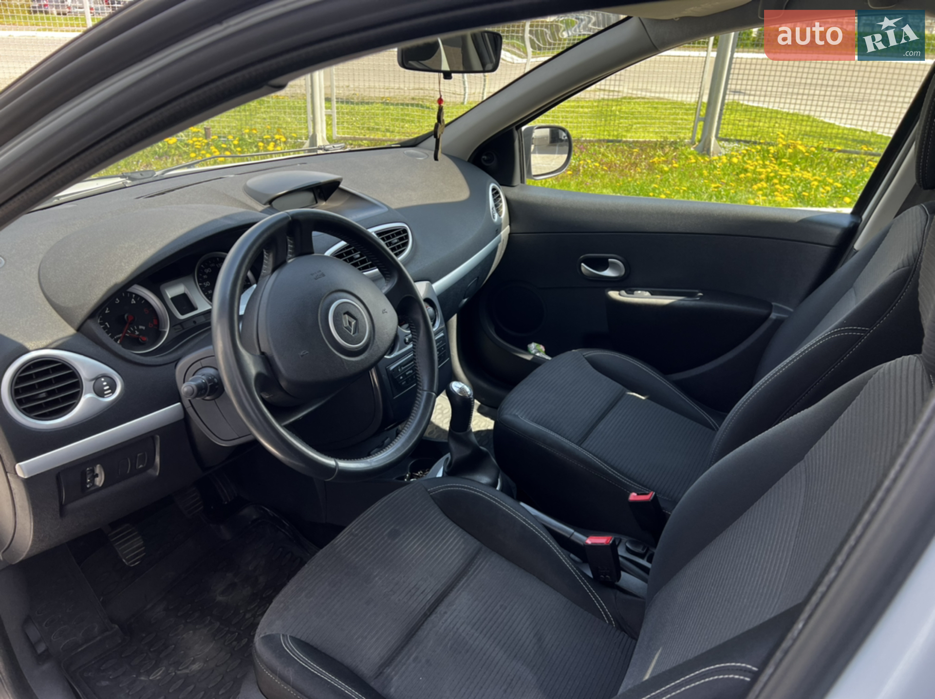 2012 Renault Clio - мініатюра 5