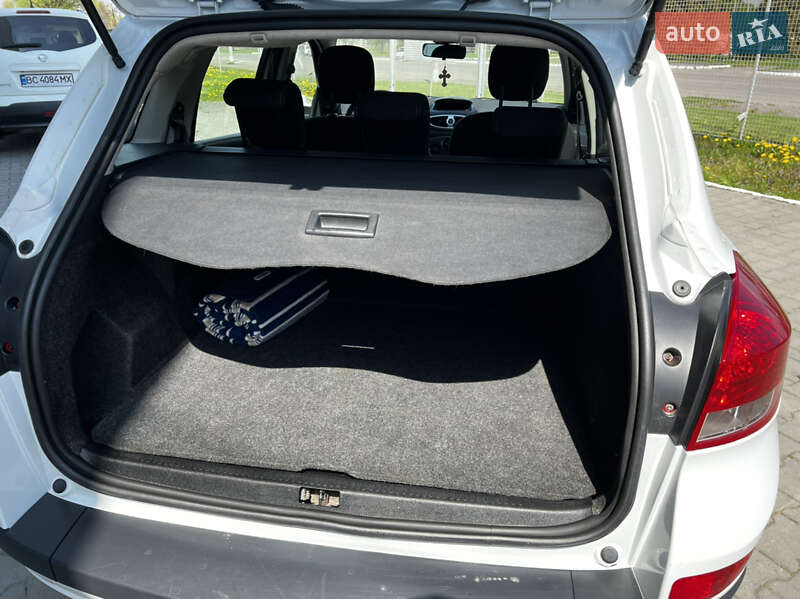 Универсал Renault Clio 2012 в Дрогобыче
