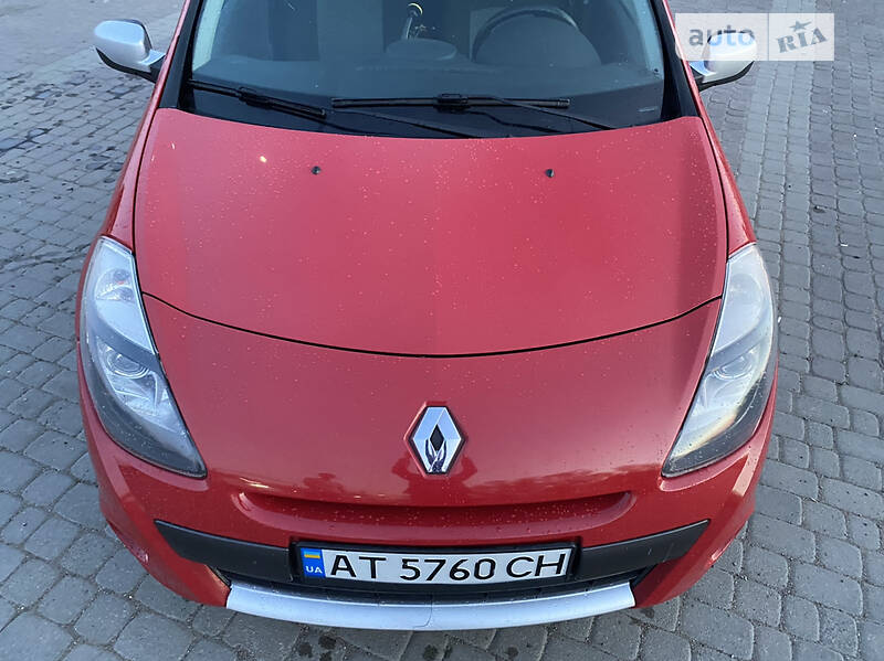 Универсал Renault Clio 2010 в Ивано-Франковске