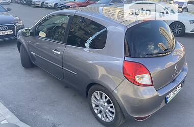 Хэтчбек Renault Clio 2009 в Киеве