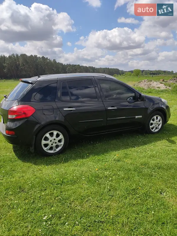 Renault Clio 2011