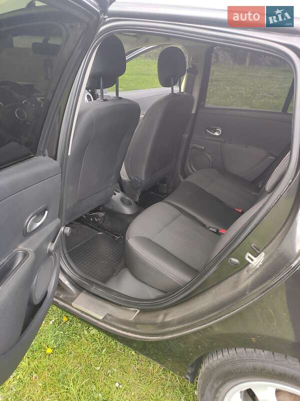 Хэтчбек Renault Clio 2011 в Кременце фото 14 Хэтчбек Renault Clio 2011 в Кременце