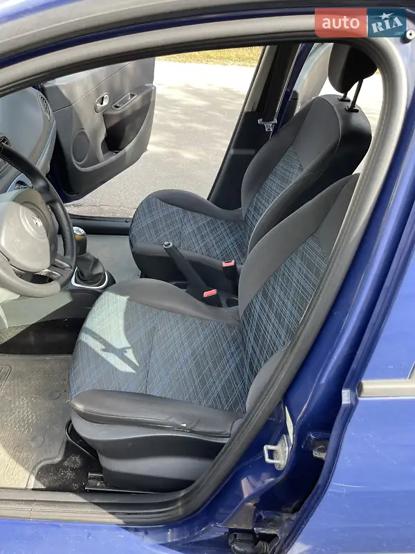 Renault Clio 2008 VIN VF1BR1JBH39940490 фото оголошення 5 з 47