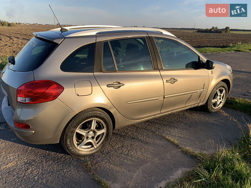 Универсал Renault Clio 2011 в Ровно фото 8 Универсал Renault Clio 2011 в Ровно