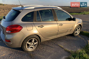 Универсал Renault Clio 2011 в 
