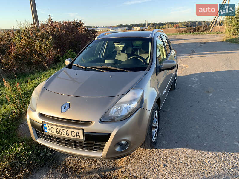 Универсал Renault Clio 2011 в 