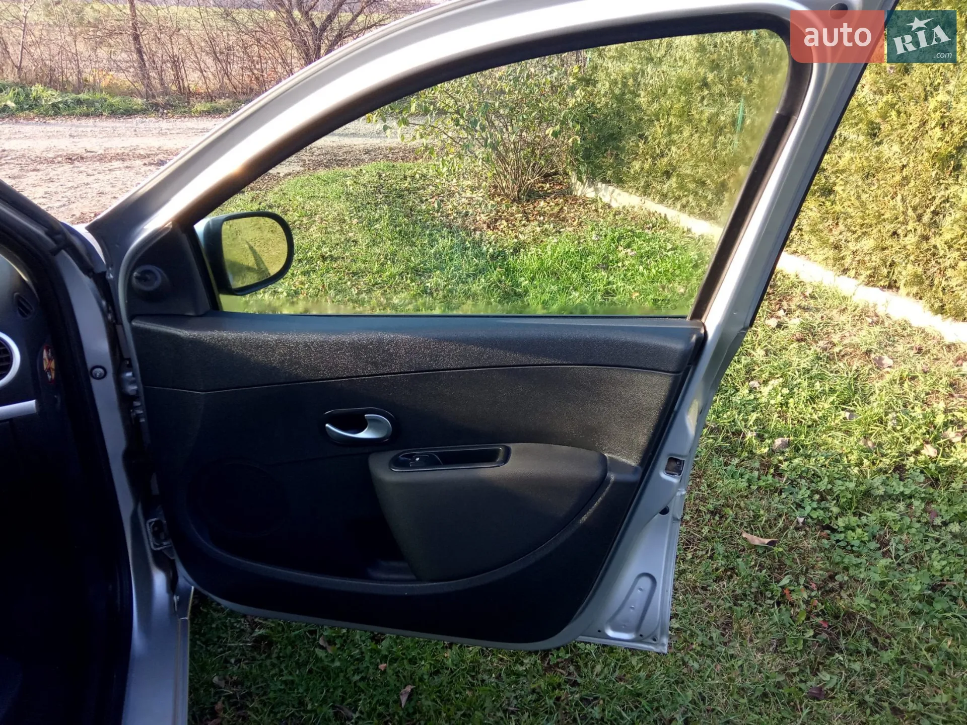 2011 Renault Clio - мініатюра 16