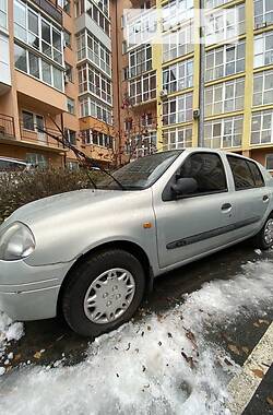 Хэтчбек Renault Clio 2001 в Киеве