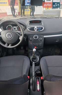 Универсал Renault Clio 2008 в Чутове